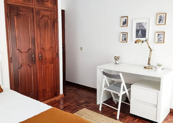 Ascensor House Holiday home *