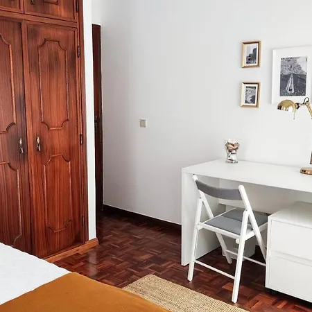 Ascensor House Holiday home *